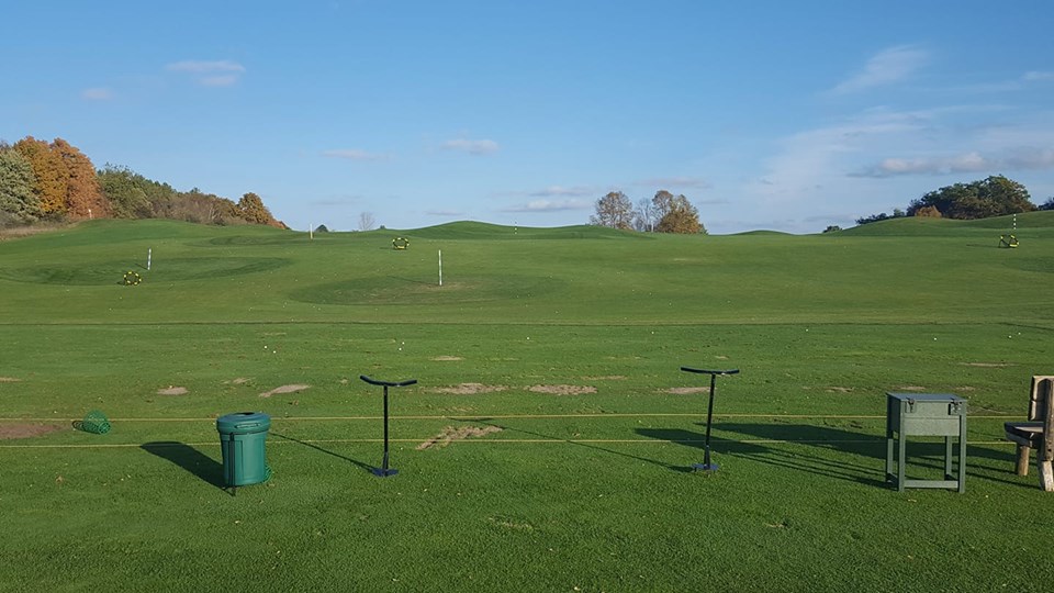 quit-qui-oc-golf-club-driving-range